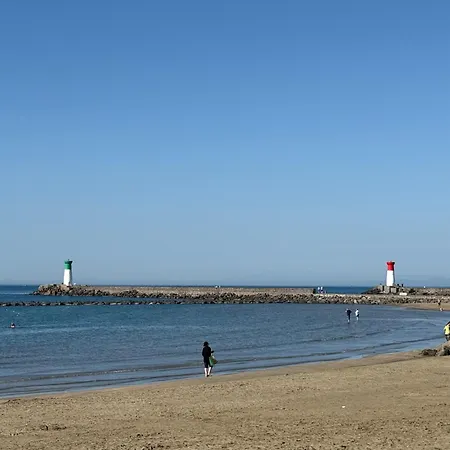 Les Sirenes Du Grau D Agde *