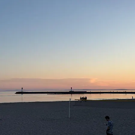 Les Sirenes Du Grau D Agde *